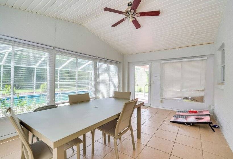 Pet Friendly Ocala Escape W/ Private Pool & Yard!