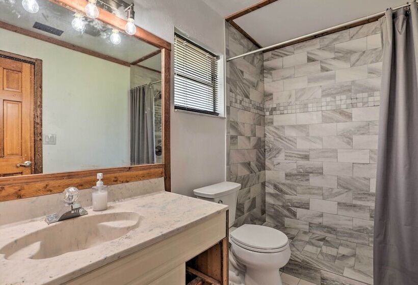 Pet Friendly  Raceway Ranch  W/ Patio & Grill