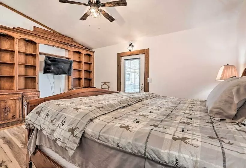 Pet Friendly  Raceway Ranch  W/ Patio & Grill