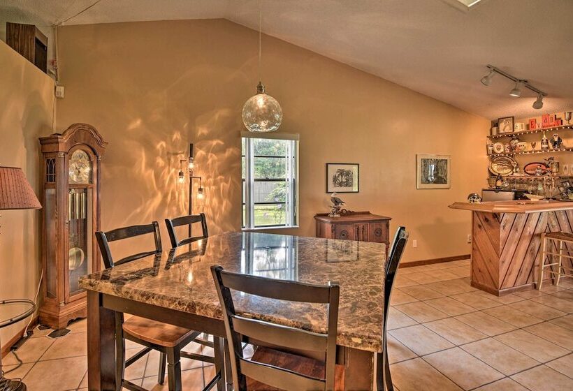 Pirate Cove  Home In Welaka: Dock & River Access!