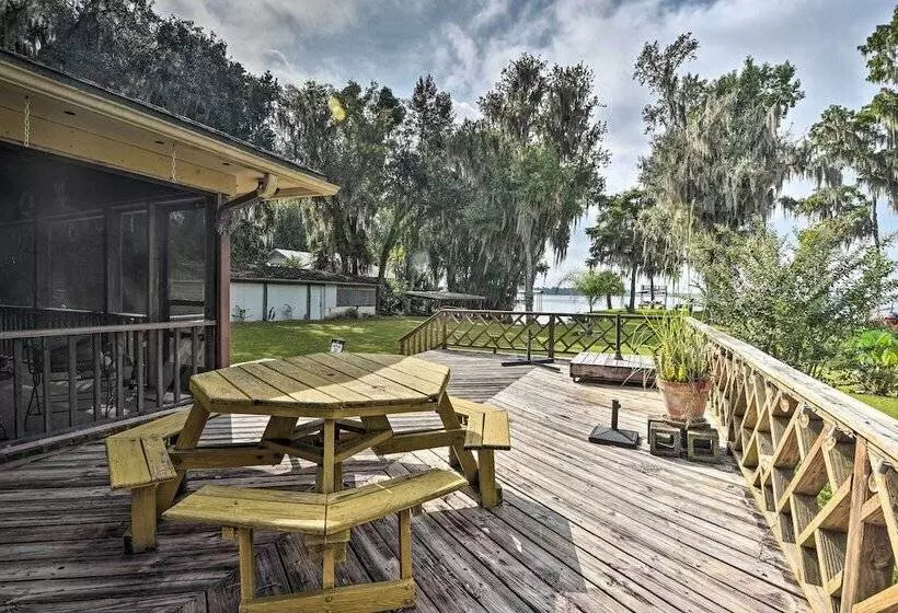 Pirate Cove  Home In Welaka: Dock & River Access!