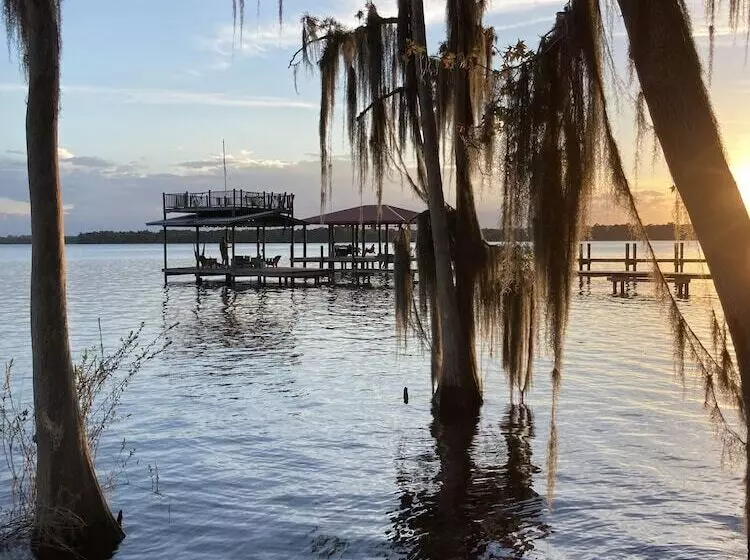 Pirate Cove  Home In Welaka: Dock & River Access!