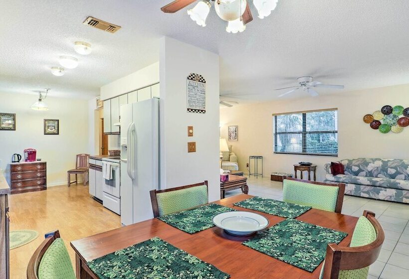 Waterfront Port St Lucie Home W/ Lanai & Pool