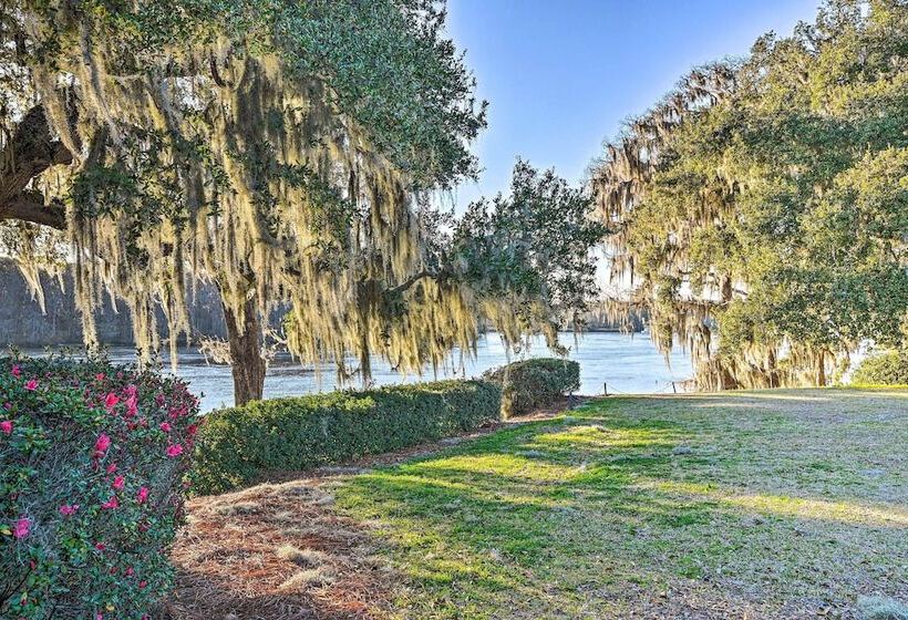Riverside Cottage: Close To Ocean And Myrtle Beach