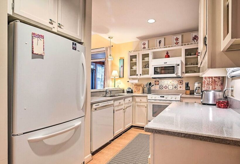 Riverside Cottage: Close To Ocean And Myrtle Beach