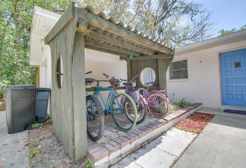 Dock & Kayaks: Riverfront Dunnellon Home!