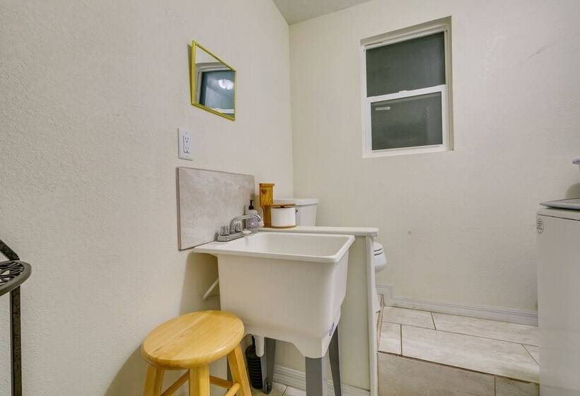 Dock & Kayaks: Riverfront Dunnellon Home!