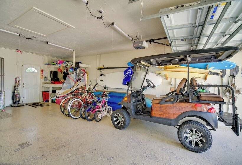 Satellite Beach  Sunshine House  W/ Hot Tub!