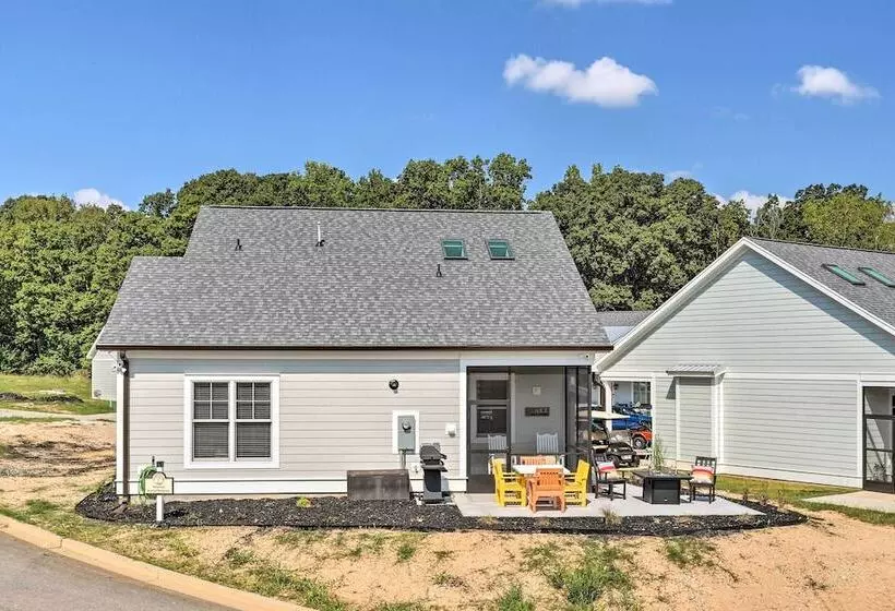 Stunning Lakefront Retreat W/ Dock Access!