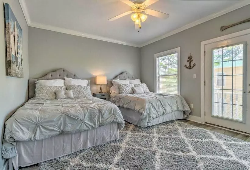 On Site Beach Bar: Sunny Perdido Key Cottage!