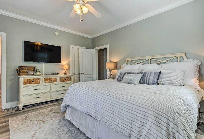 On Site Beach Bar: Sunny Perdido Key Cottage!