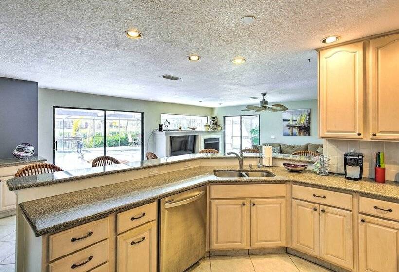 Tropical Apollo Beach House W/ Pool & Dock!