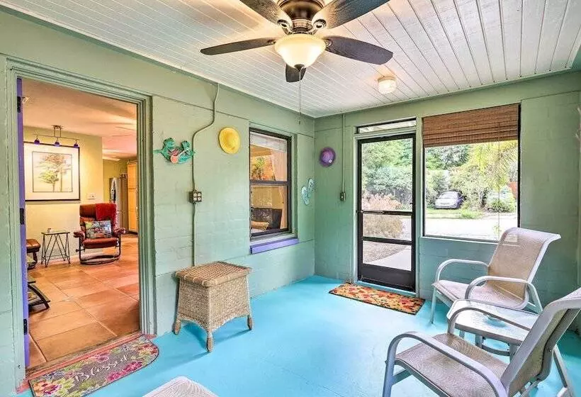 Vibrant Rockledge Home ~ 2 Mi To Cocoa Village!