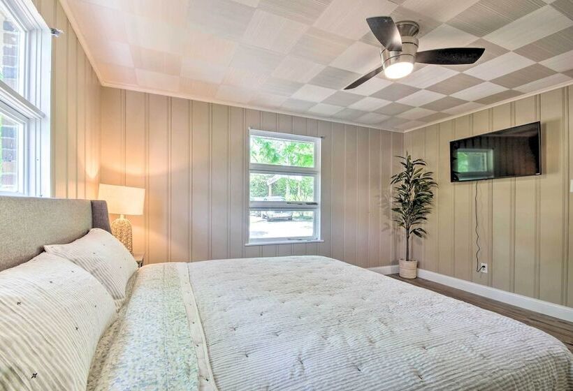 Private Dock: Home On Lake Of The Ozarks