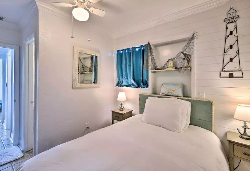 Ormond Beach Retreat W/ Deck   Steps To Ocean!