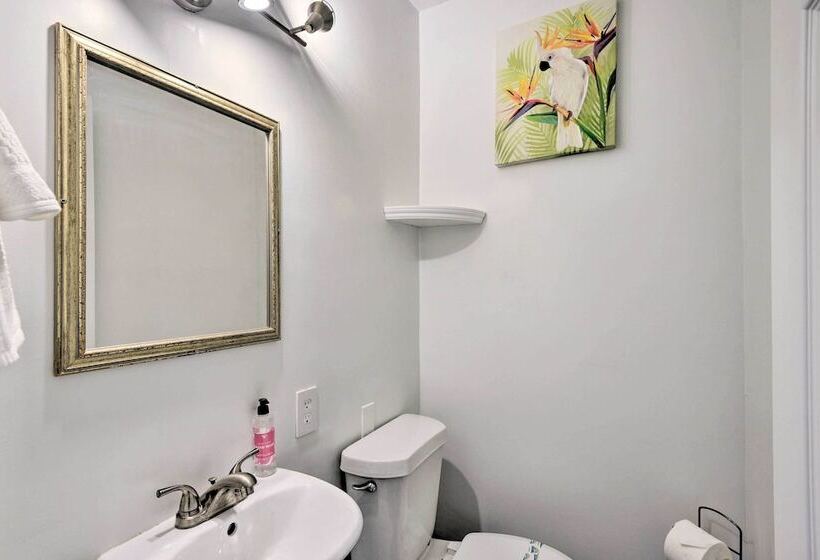 Ormond Beach Retreat W/ Deck Steps To Ocean!