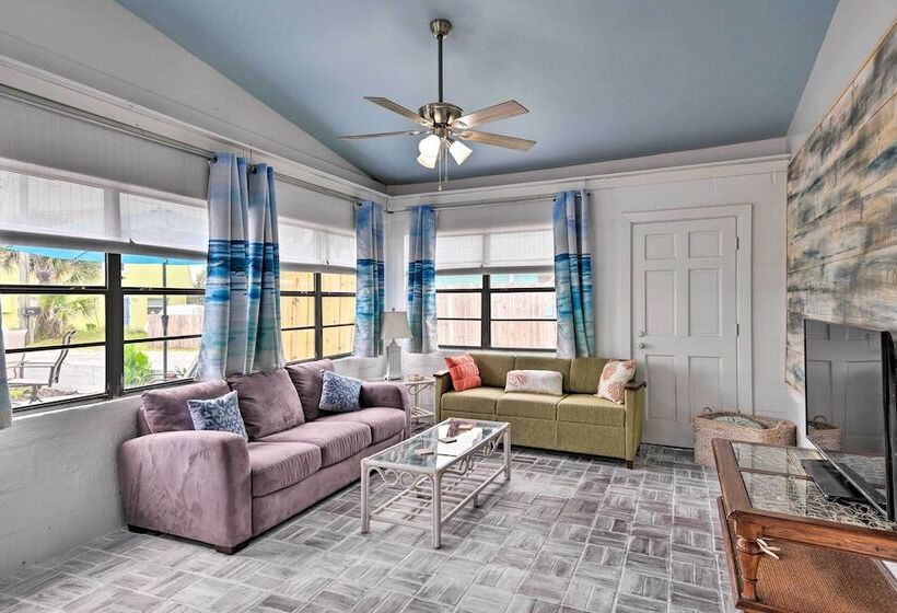 Ormond Beach Retreat W/ Deck Steps To Ocean!