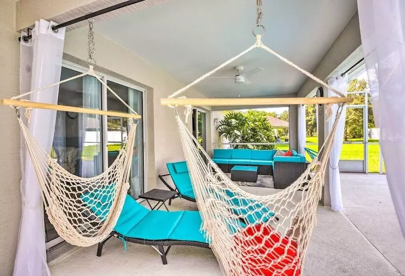 Bright Palm Coast Gem W/ Lanai & Private Pool