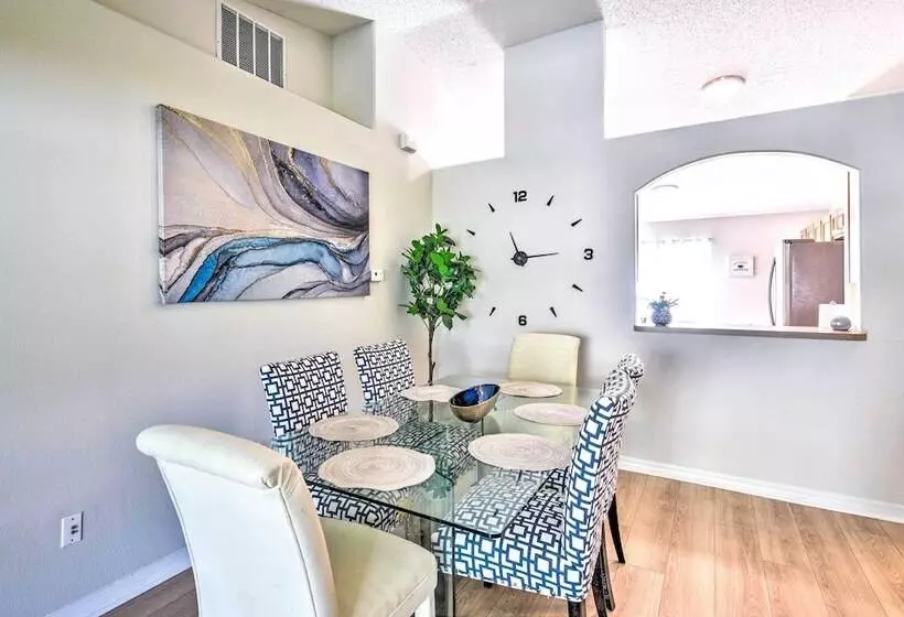 Bright Palm Coast Gem W/ Lanai & Private Pool