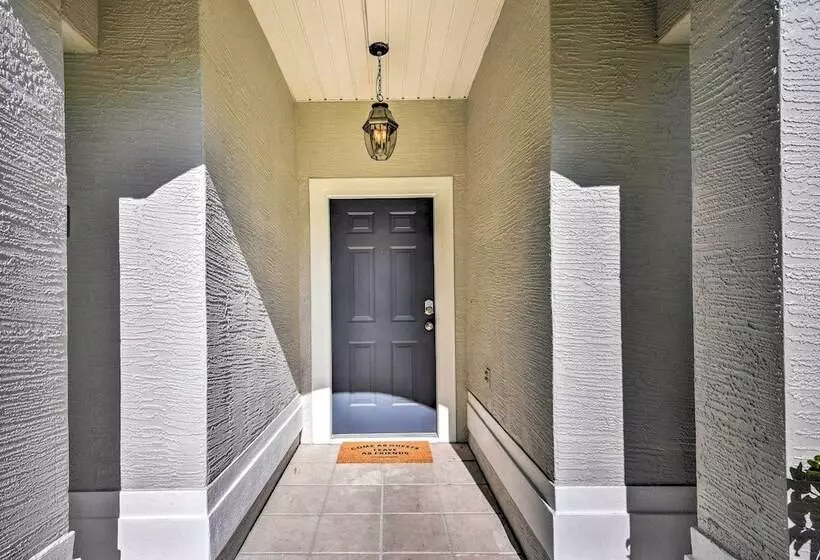 Bright Palm Coast Gem W/ Lanai & Private Pool