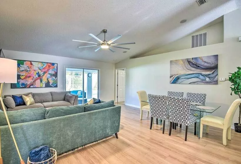 Bright Palm Coast Gem W/ Lanai & Private Pool