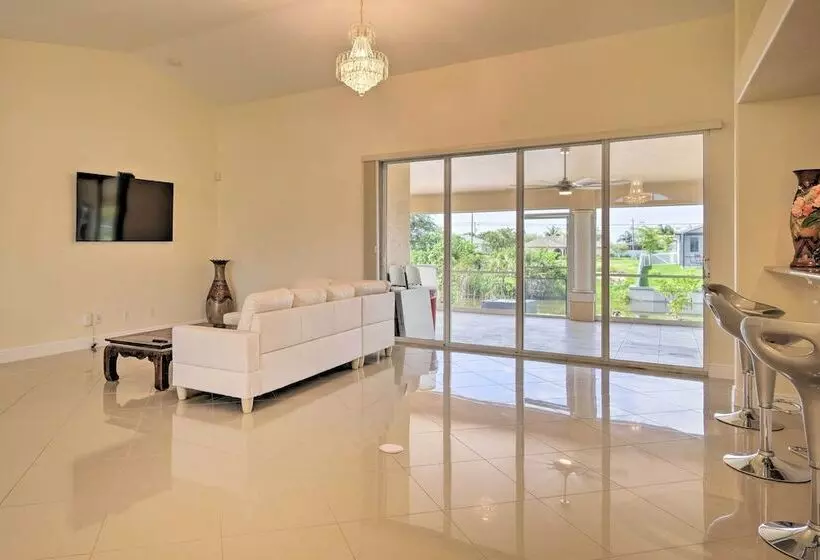 Screened Patio: Canal Front Cape Coral Home