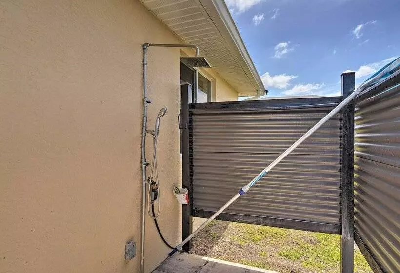Screened Patio: Canal Front Cape Coral Home