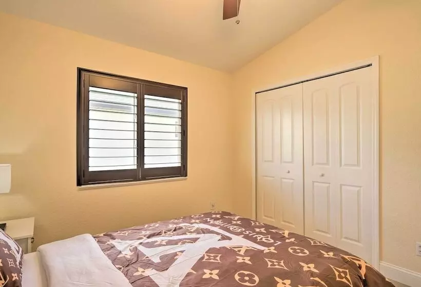 Screened Patio: Canal Front Cape Coral Home