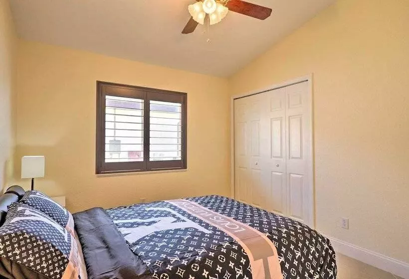 Screened Patio: Canal Front Cape Coral Home