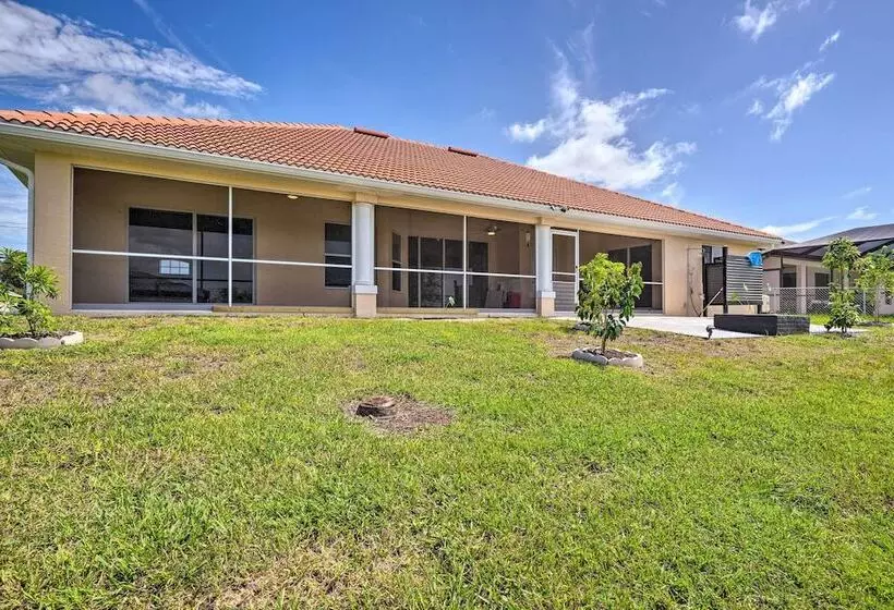 Screened Patio: Canal Front Cape Coral Home