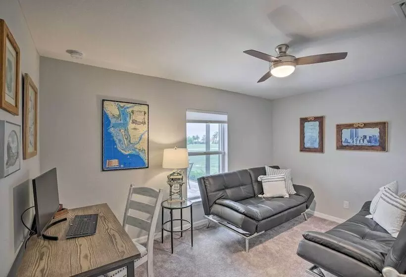 Cape Coral Charmer: 5 Mi To Matlacha Preserve