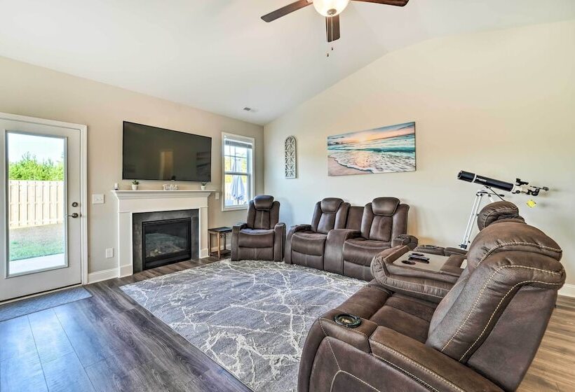 Castle Hayne Retreat: 6 Mi To Dtwn Wilmington