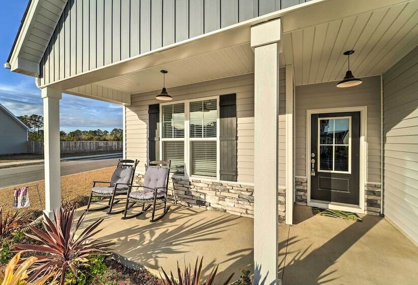 Castle Hayne Retreat: 6 Mi To Dtwn Wilmington