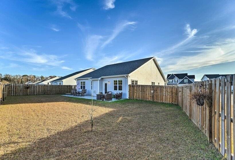 Castle Hayne Retreat: 6 Mi To Dtwn Wilmington