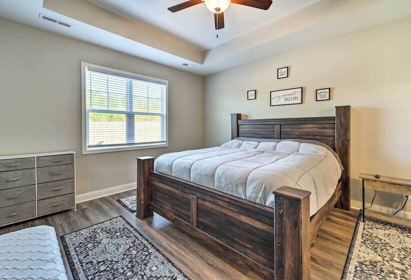 Castle Hayne Retreat: 6 Mi To Dtwn Wilmington