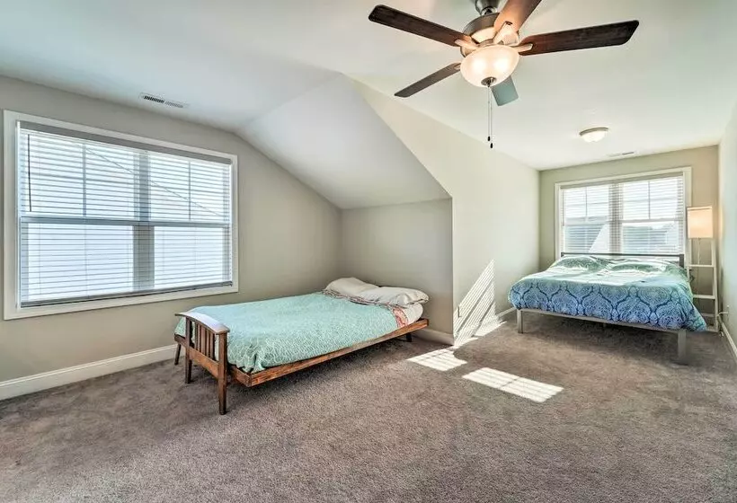 Castle Hayne Retreat: 6 Mi To Dtwn Wilmington