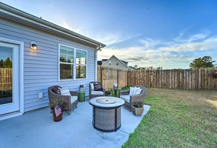 Castle Hayne Retreat: 6 Mi To Dtwn Wilmington