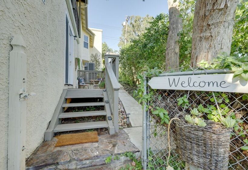 Chic Peaceful Retreat 16 Mi To Beaches & Wineries!