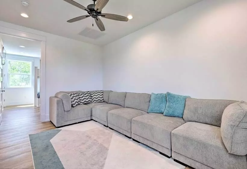 Coastal Waveland House 1/2 Block To Pub Beach