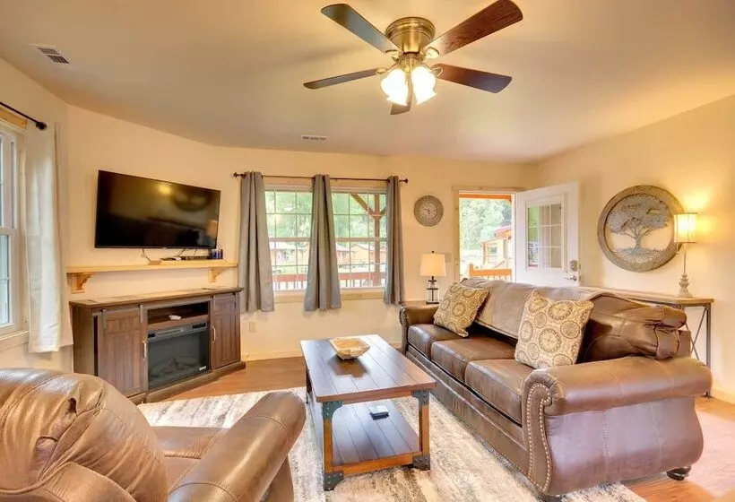 Cozy Cabin On Tuckasegee River   Near Bryson City