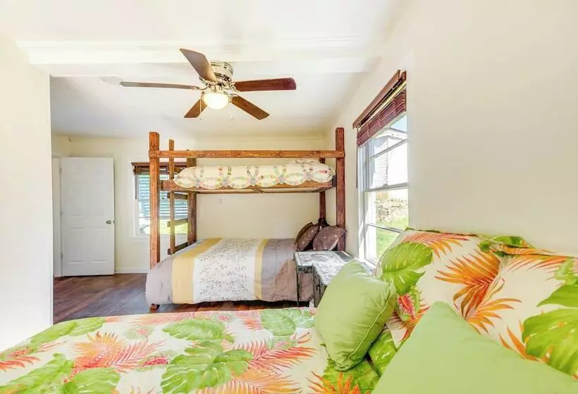Cozy Henderson Hideaway: Fish, Hike, & Boat!