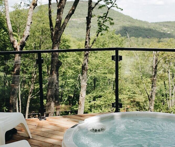 酒店 Dômes Charlevoix