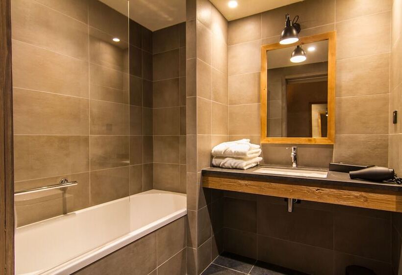 호텔 Hôtel De La Roche