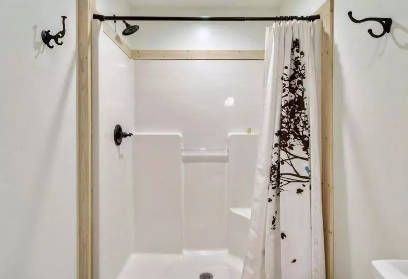 ホテル Rivers Edge Treehouses