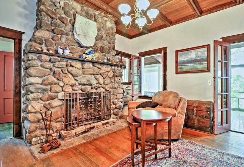 Island Cottage On Evans Lake Bring Your Boat!