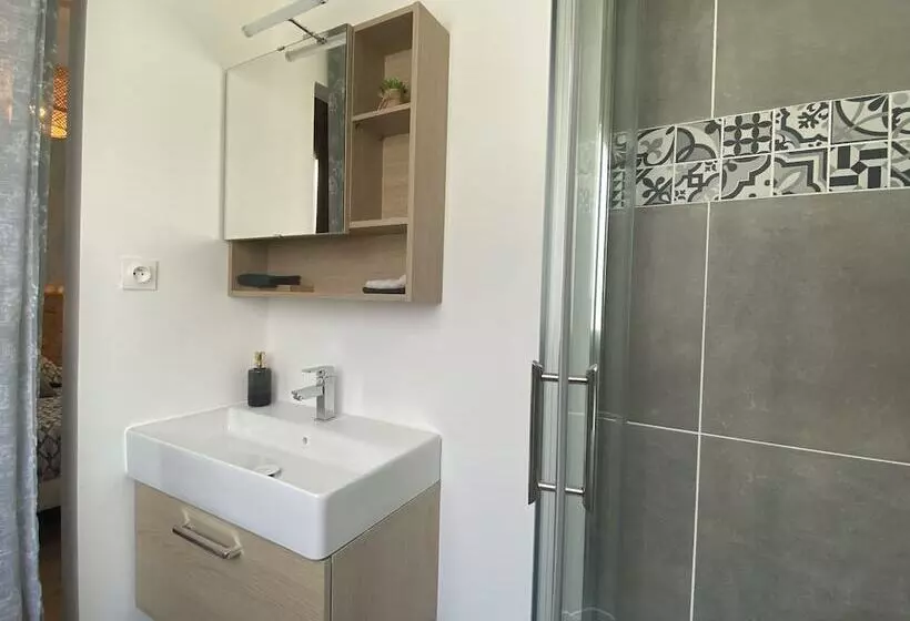 La Maison D Angélique   Colocation Hôtelière à 150m Gare Tgv  Grande Cuisine équipée & Salon   Fibre