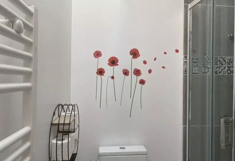 La Maison D Angélique   Colocation Hôtelière à 150m Gare Tgv  Grande Cuisine équipée & Salon   Fibre