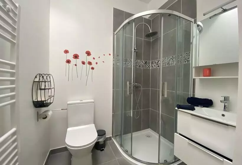 La Maison D Angélique   Colocation Hôtelière à 150m Gare Tgv  Grande Cuisine équipée & Salon   Fibre