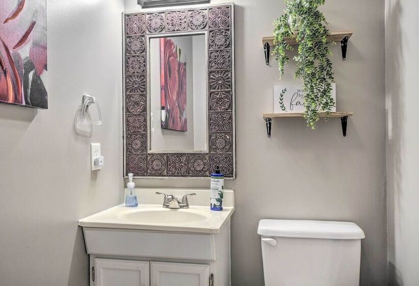 Lake Retreat In Carolina Trace W/ Resort Amenities