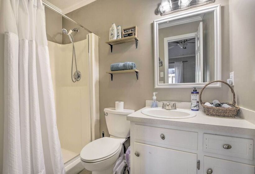 Lake Retreat In Carolina Trace W/ Resort Amenities